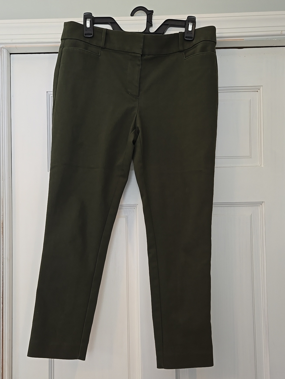 Loft Petites Slim Ankle Pants in Olive Green